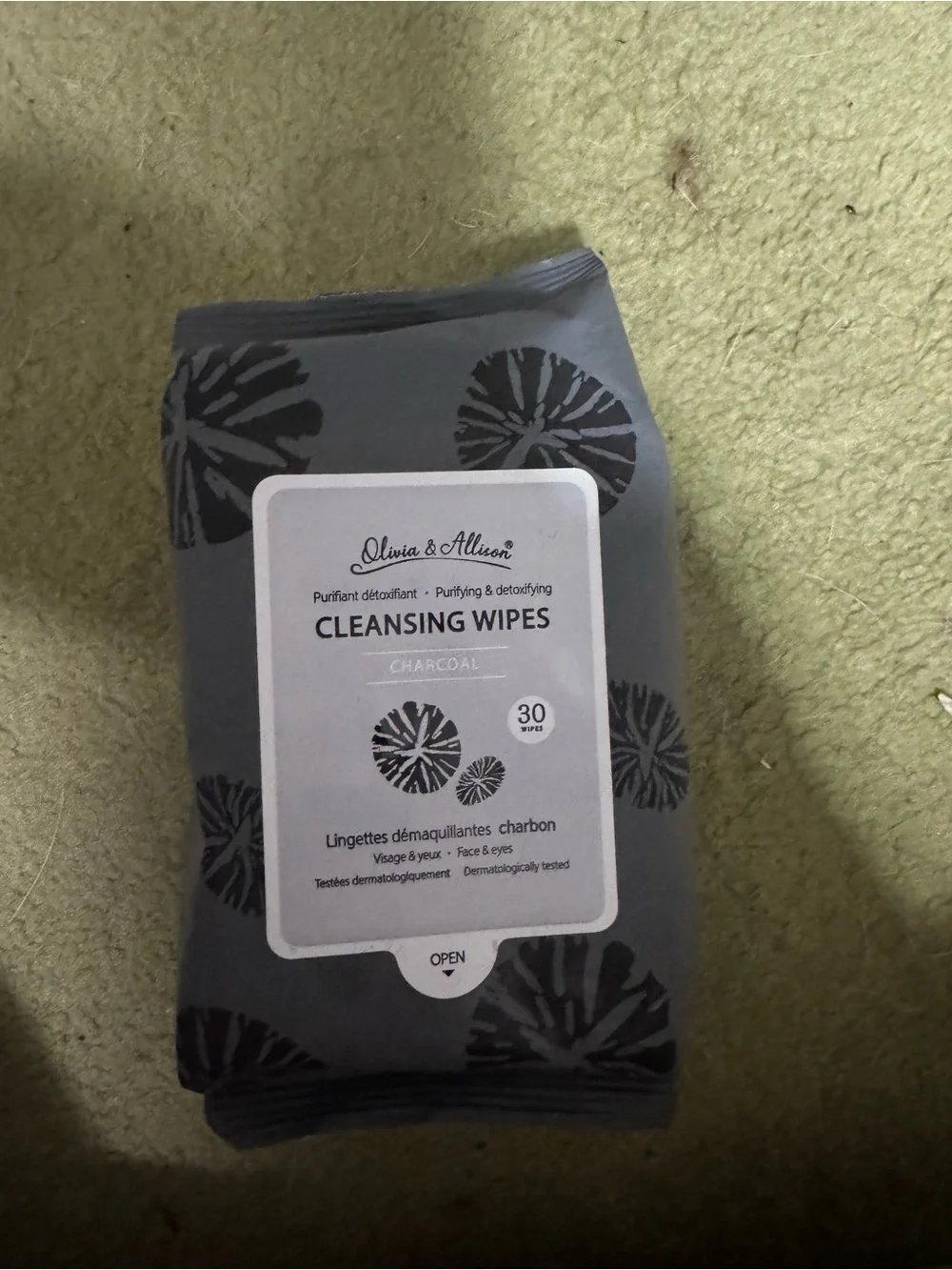 Charcoal Cleansing Wipes - Gray (30 Count)